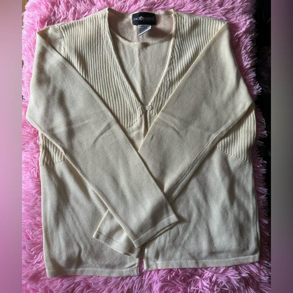 Sag Harbor Petite sz Medium cream double layered tunic sweater (see description)